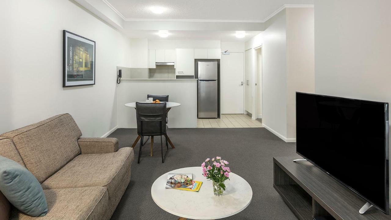 Apartments @ 212 Margaret บริสเบน ภายนอก รูปภาพ